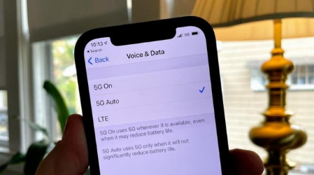 木兰苹果手机维修分享iPhone 12如何打开或关闭5G网络 